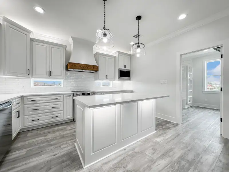 Photos are for illustrative purposes only, showcasing a home built by the same builder. Features such as colors, appliances, fixtures, and finishes are subject to change and may vary from those shown. Please verify details with the builder for the most accurate representation of the final home.