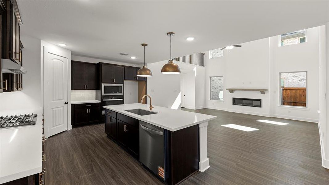 18. 1417 Tipperary - Kitchen (3) 18. 1417 Tipperary - Kitchen (3)