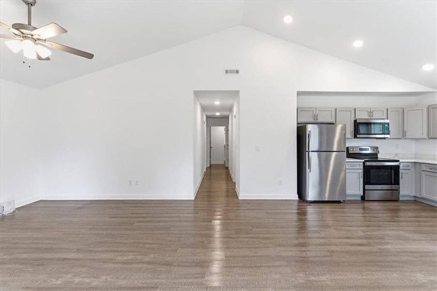 Spacious, unfurnished interior of a new home in , Rome (Image 32).