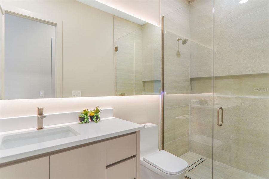 Furnished interior view inside a new home in , Windermere (Image 42).