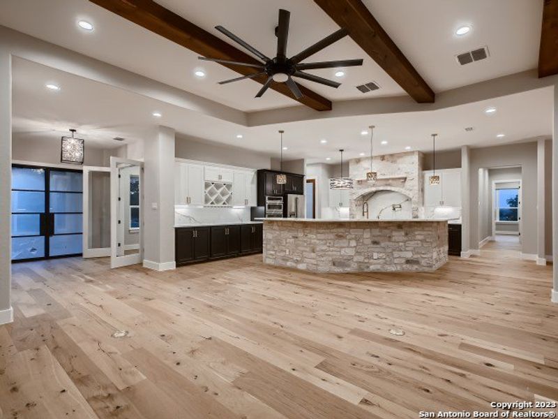 Furnished interior view inside a new home in , Boerne (Image 13).
