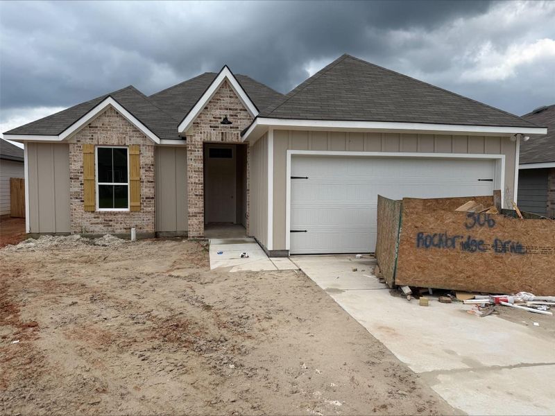 In-progress construction of a new home in Rockbridge East, Huntsville, TX (Image 10).