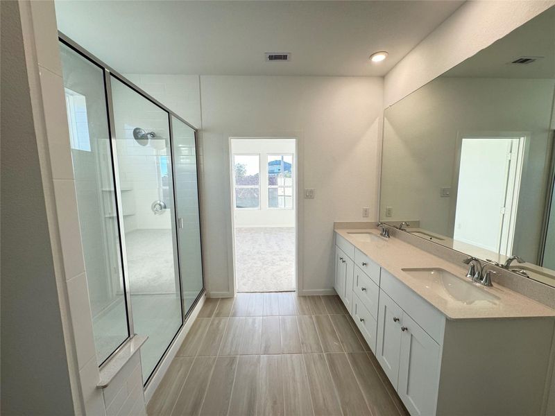 **Photos are illustrative only. This is not the actual homesite.**