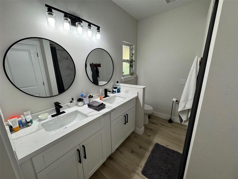 Furnished interior view inside a new home in , Fanning Springs (Image 11).