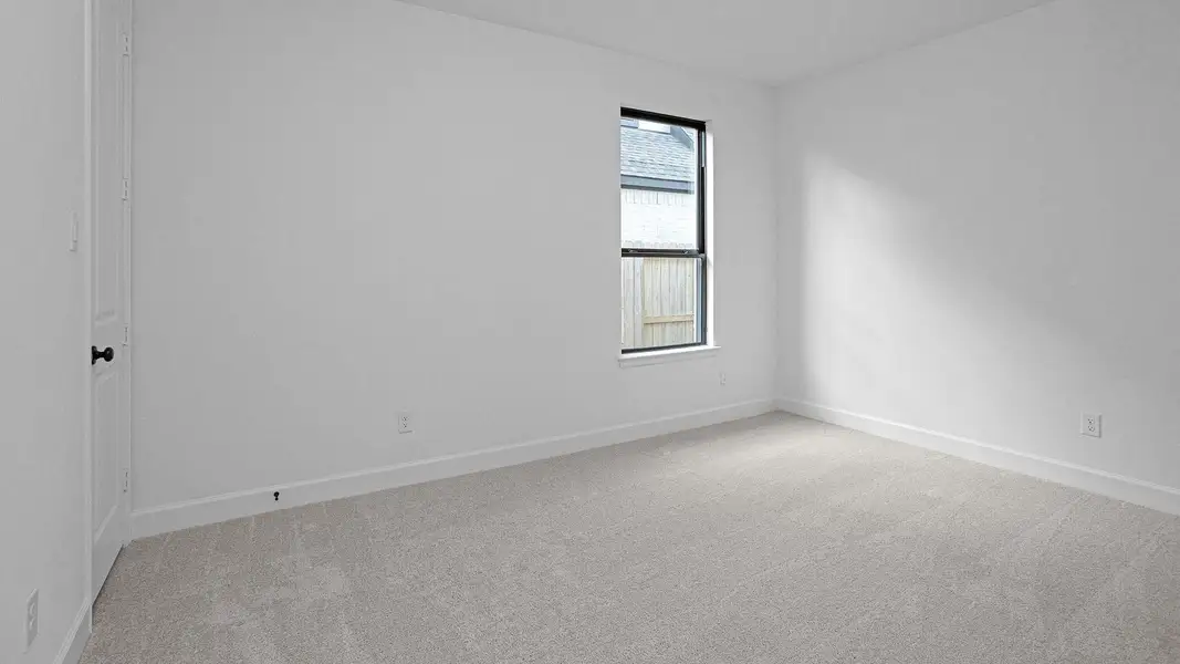 Spacious, unfurnished interior of a new home in Jubilee 60', Hockley (Image 7).