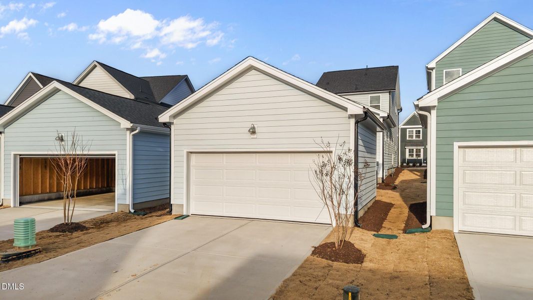 2 Car Garage