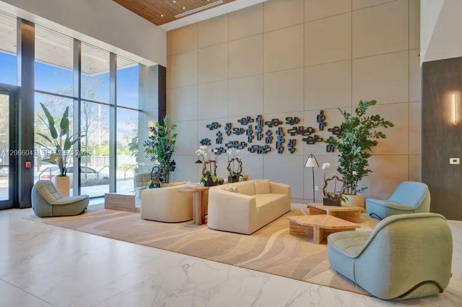 Community amenities in , Miami Beach (Image 34).