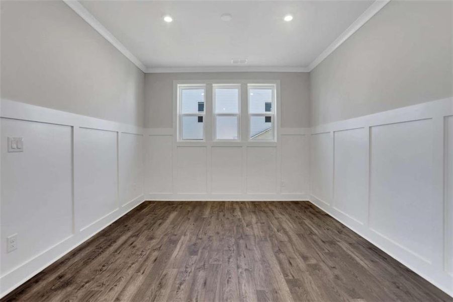 Spacious, unfurnished interior of a new home in The Paddocks at Doc Hughes, Buford (Image 21).