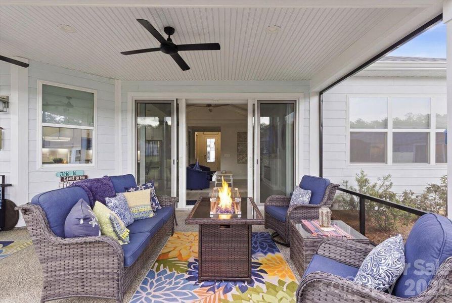 Exterior details and patio area of a home in , Hardeeville (Image 24).