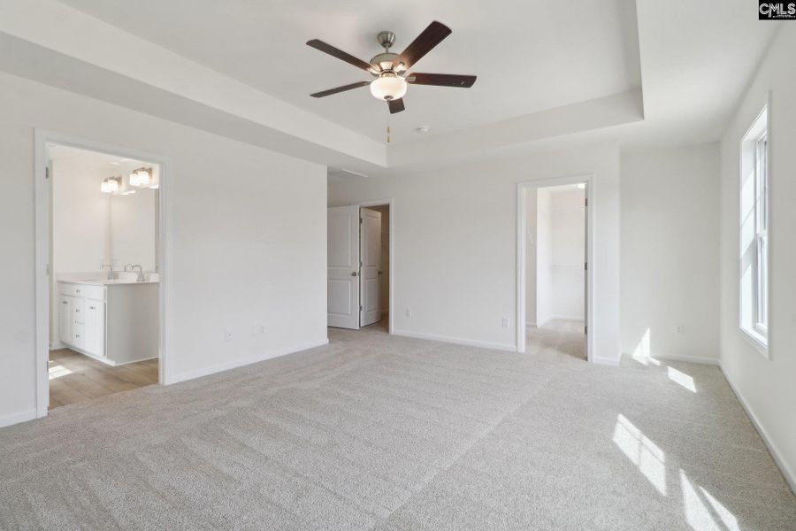 Spacious, unfurnished interior of a new home in Peachtree Hills, Lexington (Image 27).
