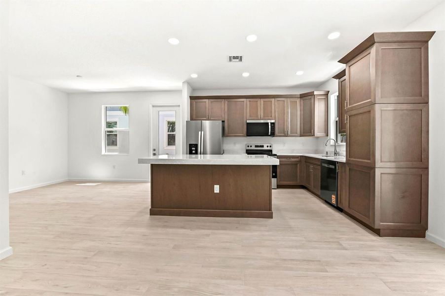 13 Kitchen 01
