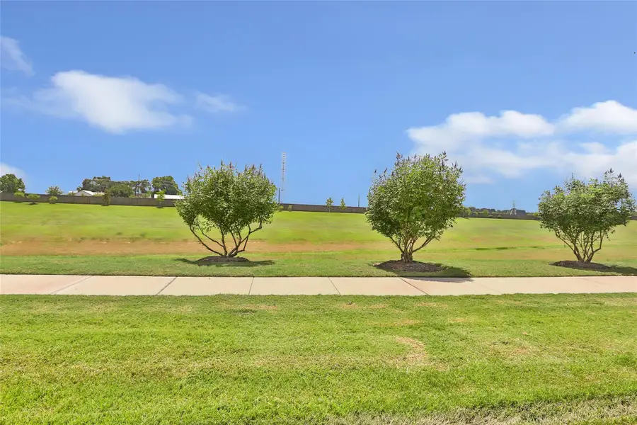 Natural landscape and outdoor views near in Tomball (Image 39). Natural landscape and outdoor views near in Tomball (Image 39).