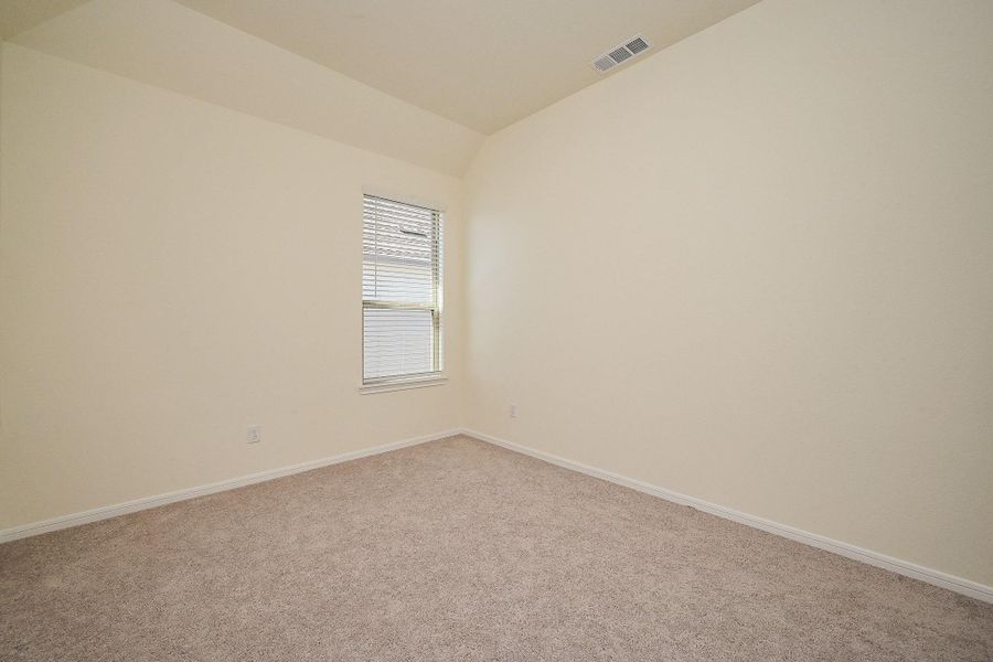 Spacious, unfurnished interior of a new home in StoneCreek Estates, Richmond (Image 21).