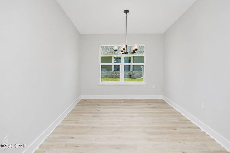 Spacious, unfurnished interior of a new home in East Bay, Panama City (Image 16).