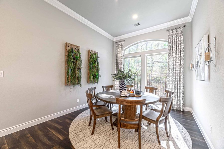 Representative furnished interior of a home built from the 4290 by Ravenna Homes in Artavia 70′, Conroe (Image 9). Representative furnished interior of a home built from the 4290 by Ravenna Homes in Artavia 70′, Conroe (Image 9).