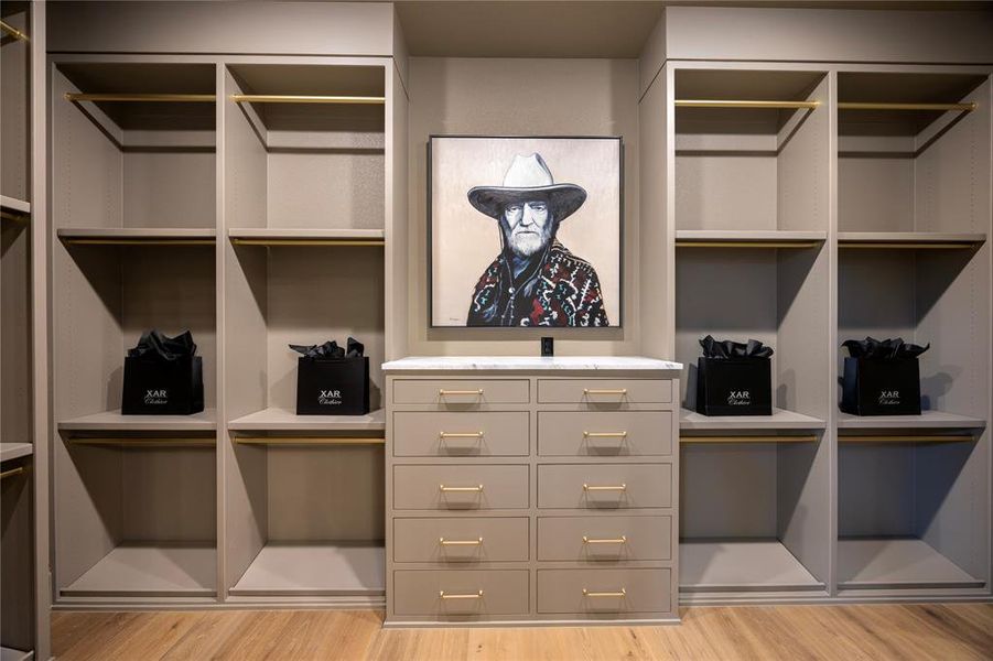 Furnished interior view inside a new home in , Southlake (Image 19).