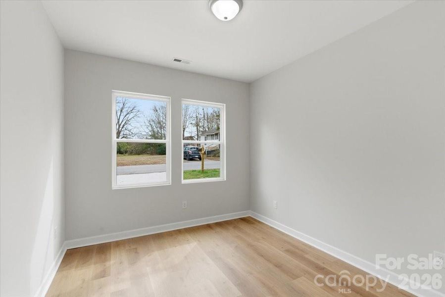Spacious, unfurnished interior of a new home in , Shelby (Image 21).
