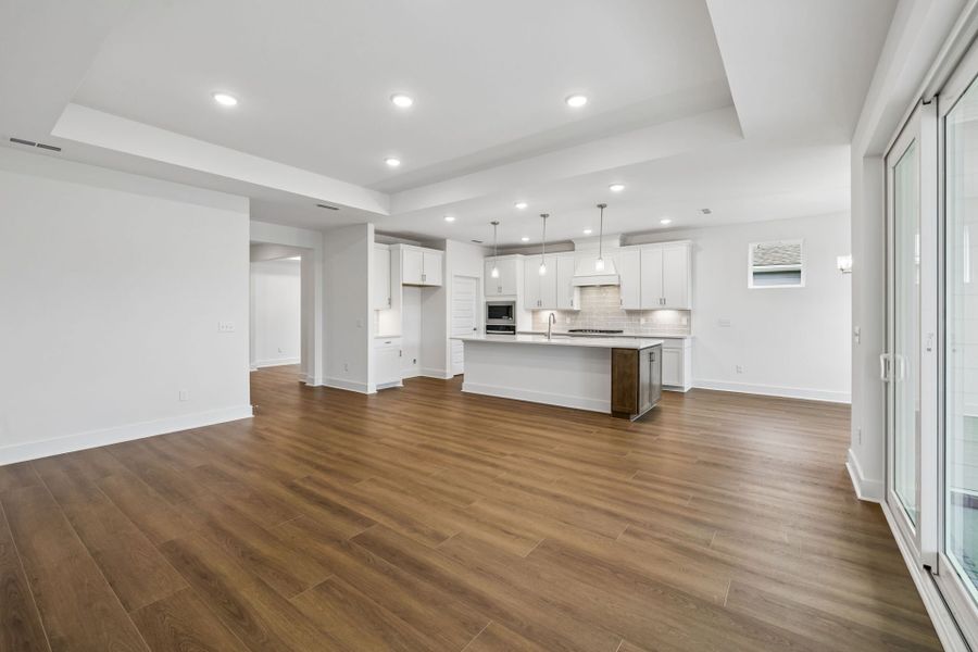 Spacious, unfurnished interior of a new home in Del Webb Barton Village, Lebanon (Image 52).