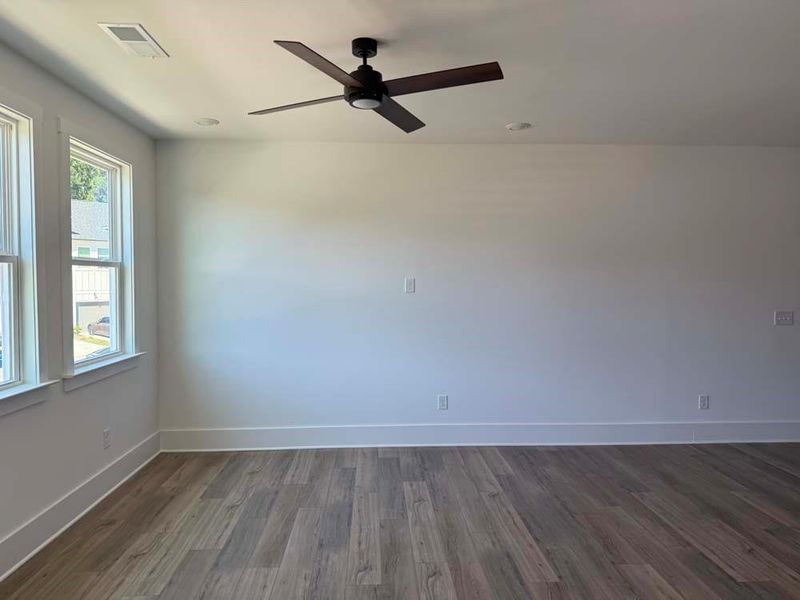 Spacious, unfurnished interior of a new home in Park Vue, Atlanta (Image 28). Spacious, unfurnished interior of a new home in Park Vue, Atlanta (Image 28).