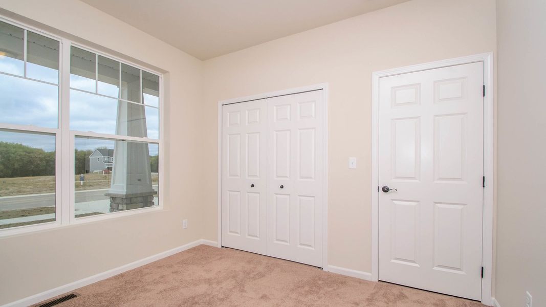 Representative unfurnished interior of a home built from the The Abington by Norfolk Homes in Valleys, Jackson (Image 61).