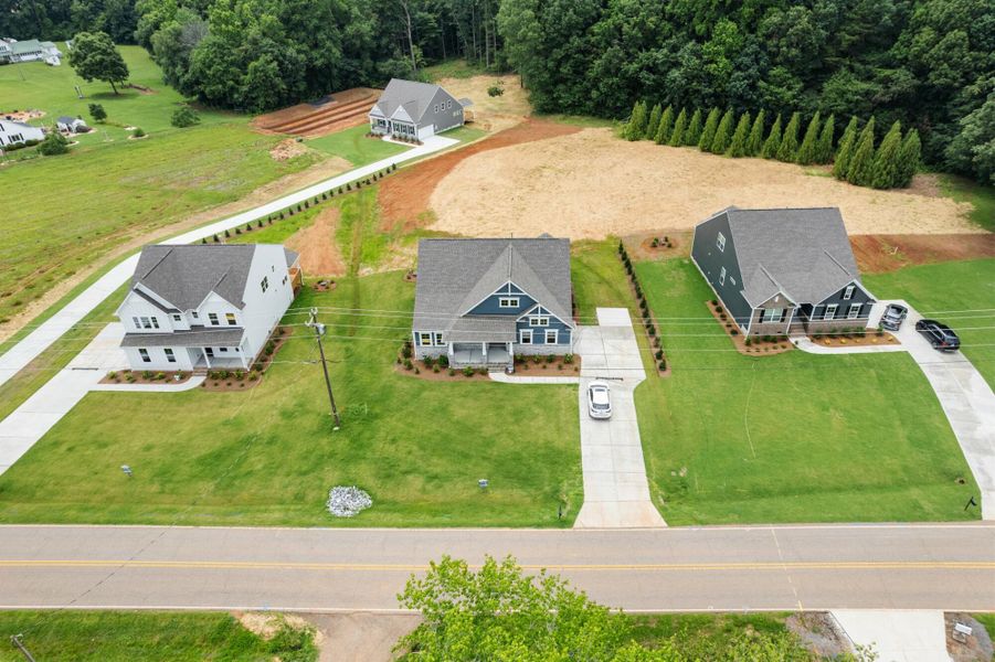Image 44 of a home in Redland.