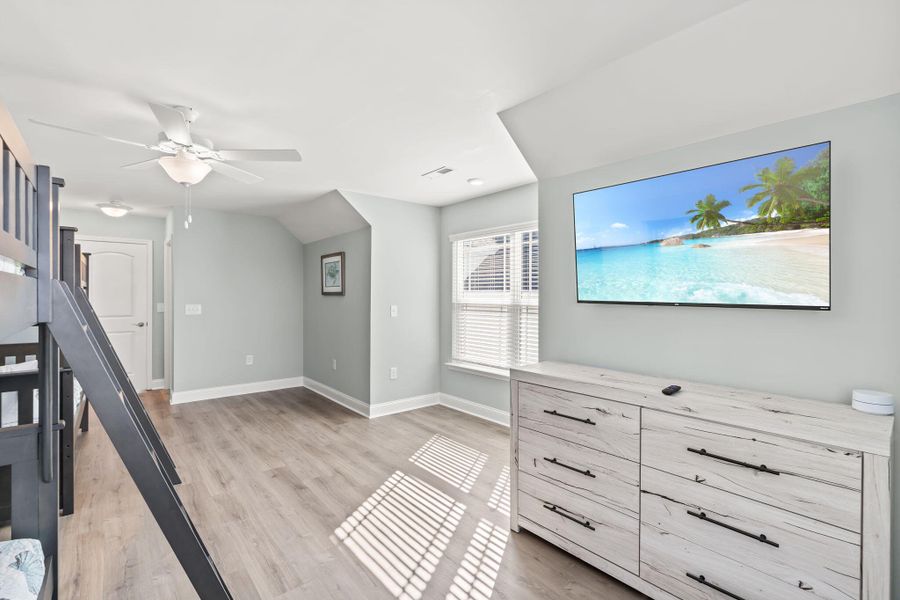 Image 57 of a home in .