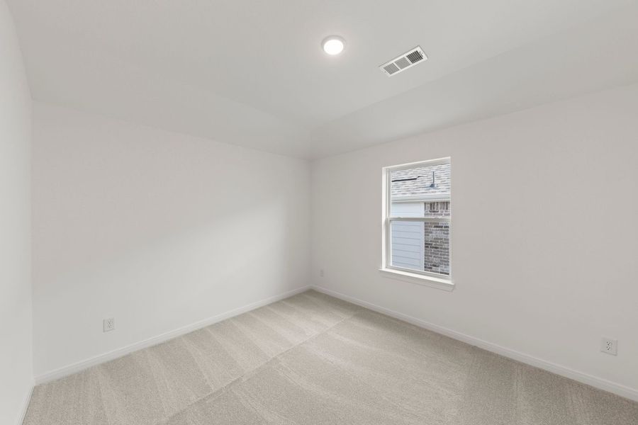 Spacious, unfurnished interior of a new home in Lily Creek at Sutton Fields, Aubrey (Image 31). Spacious, unfurnished interior of a new home in Lily Creek at Sutton Fields, Aubrey (Image 31).