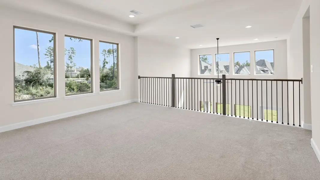 Spacious, unfurnished interior of a new home in Artavia, Conroe (Image 17). Spacious, unfurnished interior of a new home in Artavia, Conroe (Image 17).