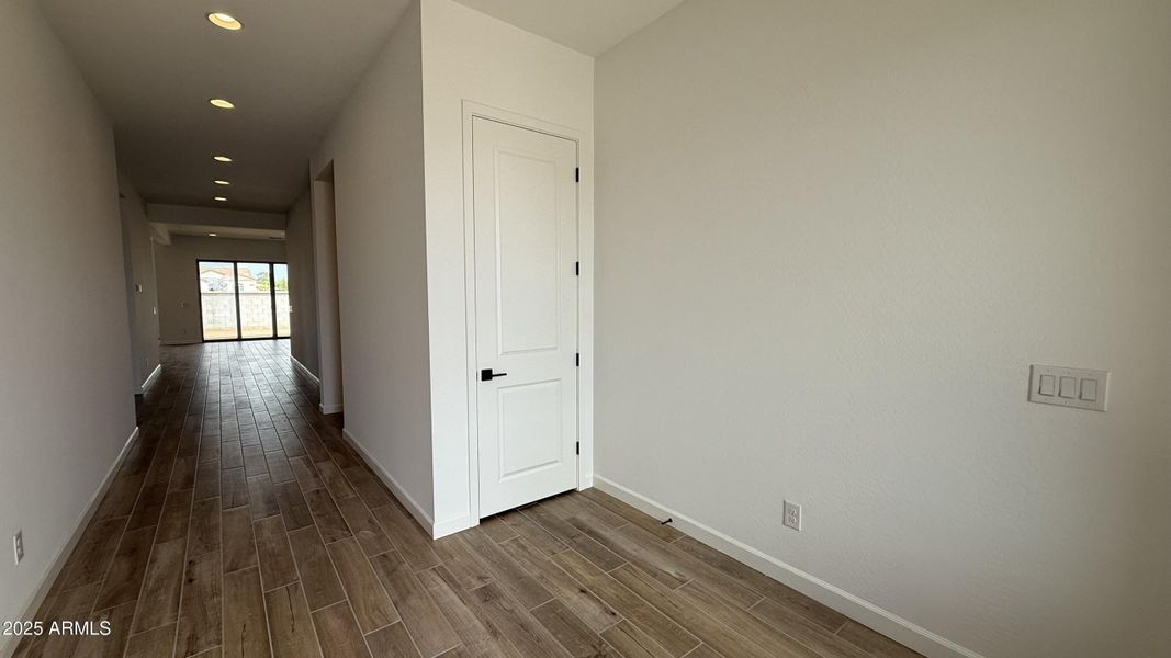 05 - Foyer 05 - Foyer