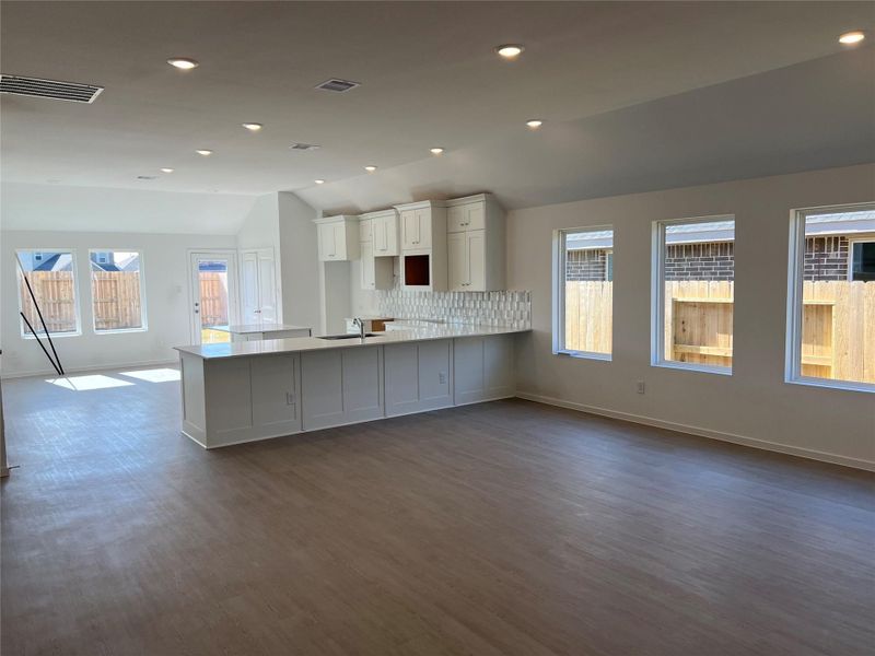 Representation of floor plan, not actual home Representation of floor plan, not actual home