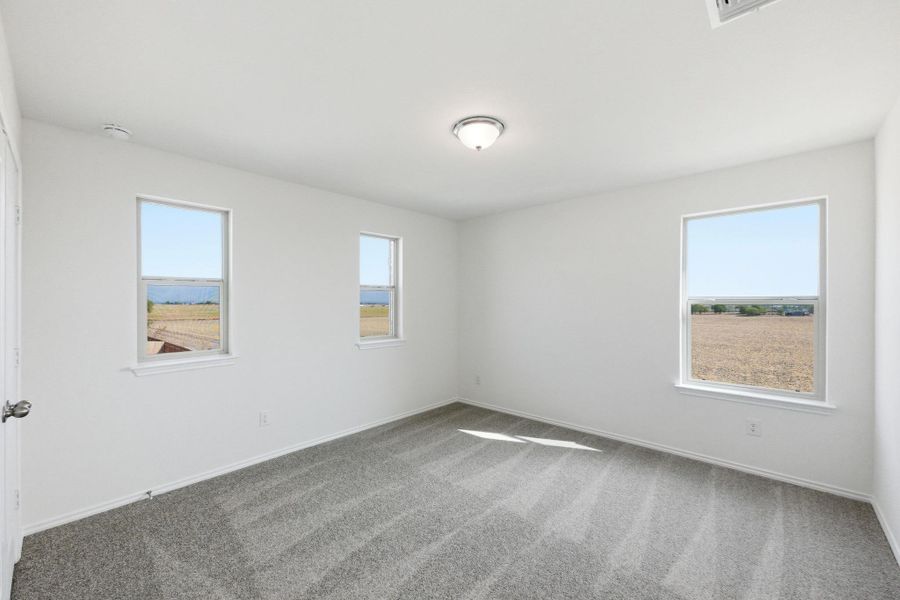 Spacious, unfurnished interior of a new home in Salerno - Heritage Collection, Round Rock (Image 22). Spacious, unfurnished interior of a new home in Salerno - Heritage Collection, Round Rock (Image 22).