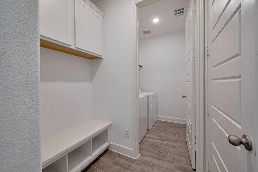 Furnished interior view inside a new home in Lago Mar, Texas City (Image 7). Furnished interior view inside a new home in Lago Mar, Texas City (Image 7).