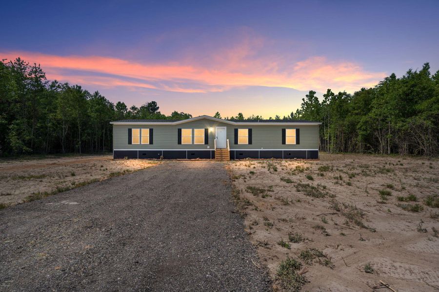 Image 33 of a home in .