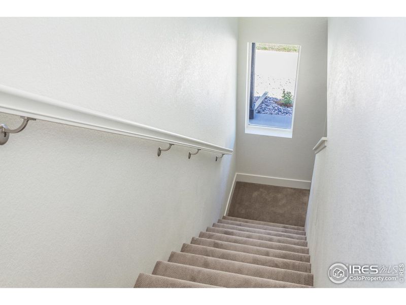 Spacious, unfurnished interior of a new home in , Fort Collins (Image 30).