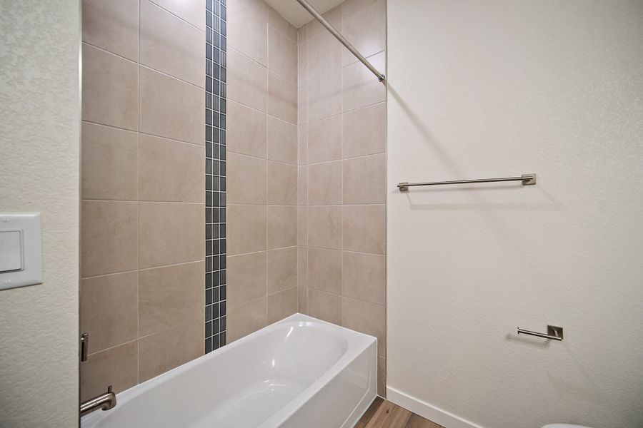 Image 38 of a home in The Glen. Image 38 of a home in The Glen.