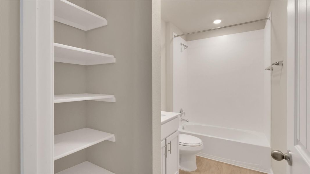 Image 22 of a home in Bar W Ranch. Image 22 of a home in Bar W Ranch.