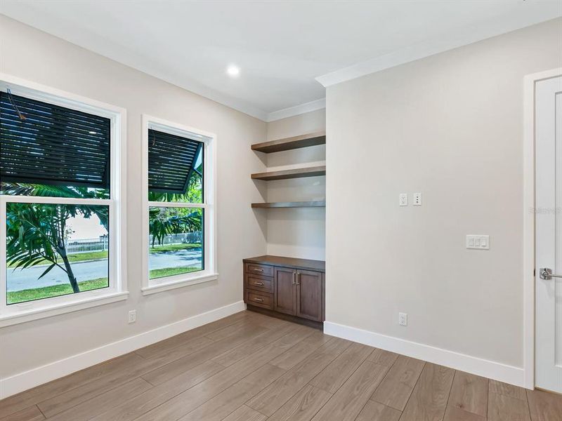 Spacious, unfurnished interior of a new home in , Sarasota (Image 25). Spacious, unfurnished interior of a new home in , Sarasota (Image 25).