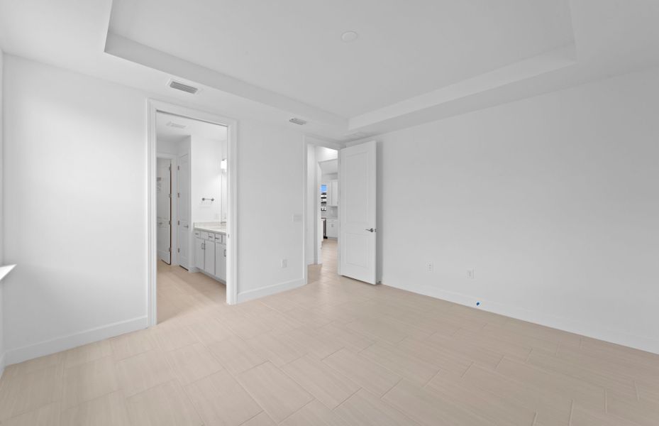 Owner's suite with walk-in closet Owner's suite with walk-in closet