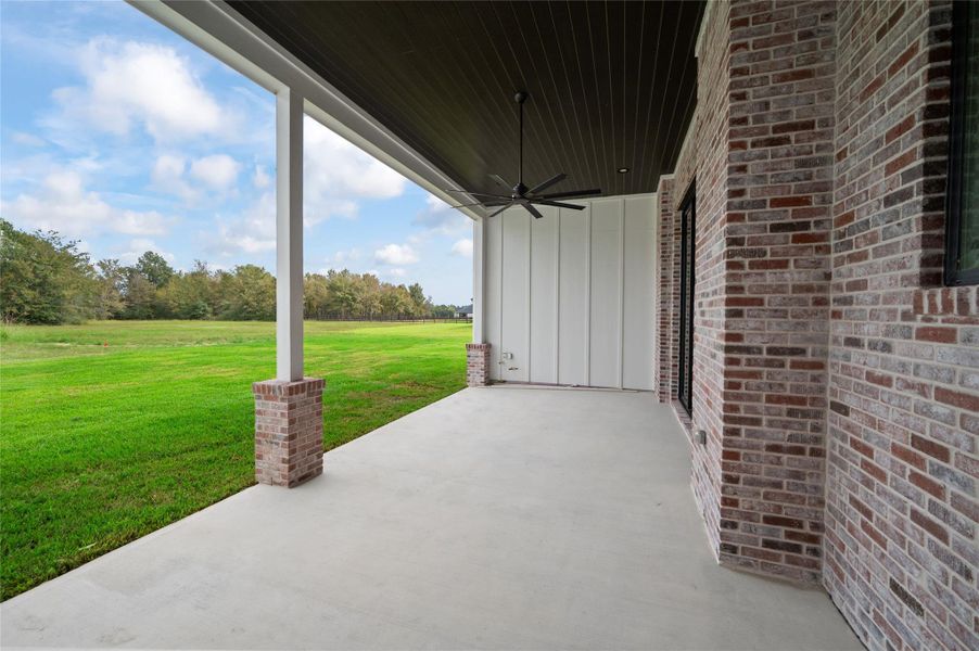 Exterior details and patio area of a home in , Montgomery (Image 4).