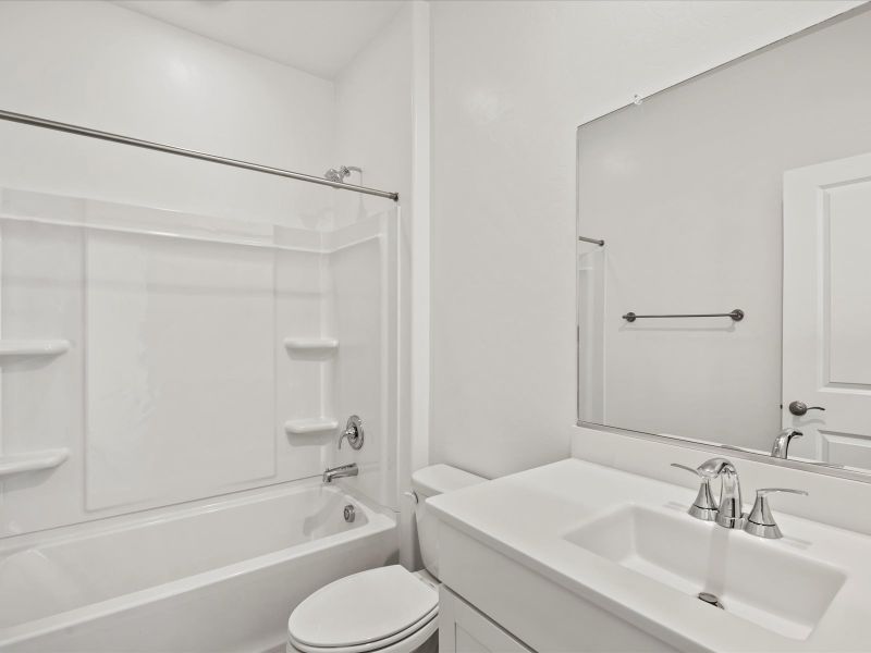 Furnished interior view inside a new home in Hanson Ridge, Vail (Image 6).