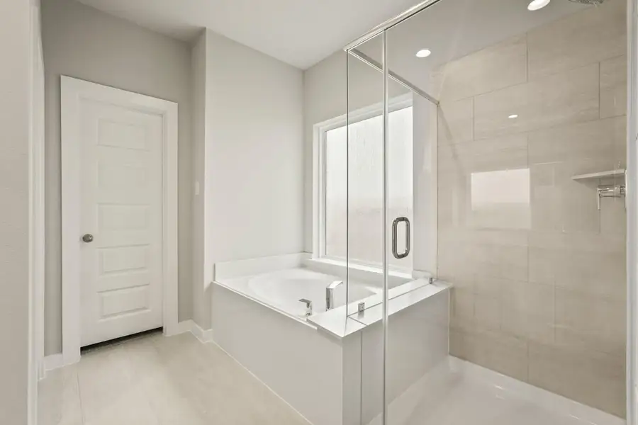 Furnished interior view inside a new home in Huntington Place, Rosharon (Image 8). Furnished interior view inside a new home in Huntington Place, Rosharon (Image 8).