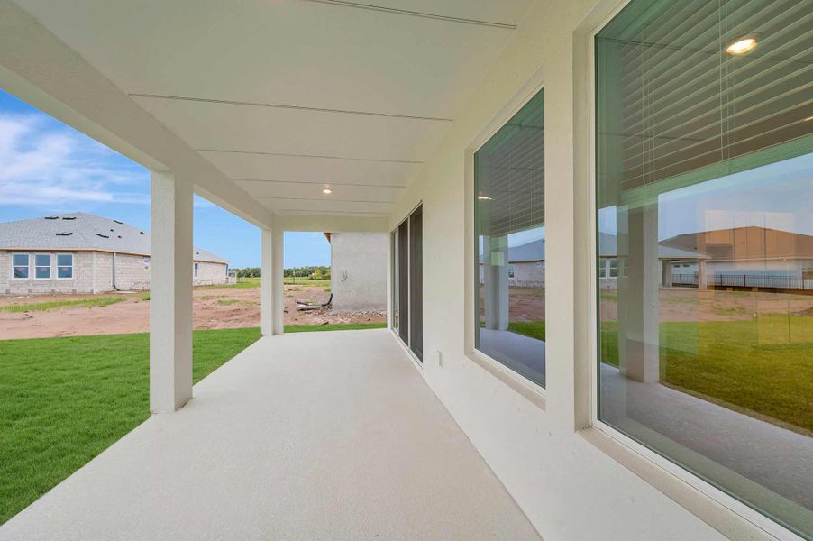 Representative exterior details of a home built from the The Bella Vista by David Weekley Homes in Coasterra, Palmetto (Image 3). Representative exterior details of a home built from the The Bella Vista by David Weekley Homes in Coasterra, Palmetto (Image 3).