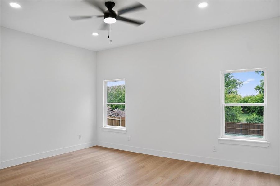 Spacious, unfurnished interior of a new home in , Dallas (Image 11).