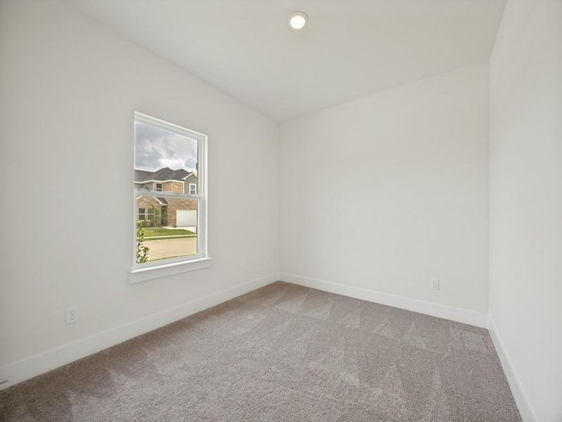 Spacious, unfurnished interior of a new home in Pebblebrook, Sherman (Image 19).