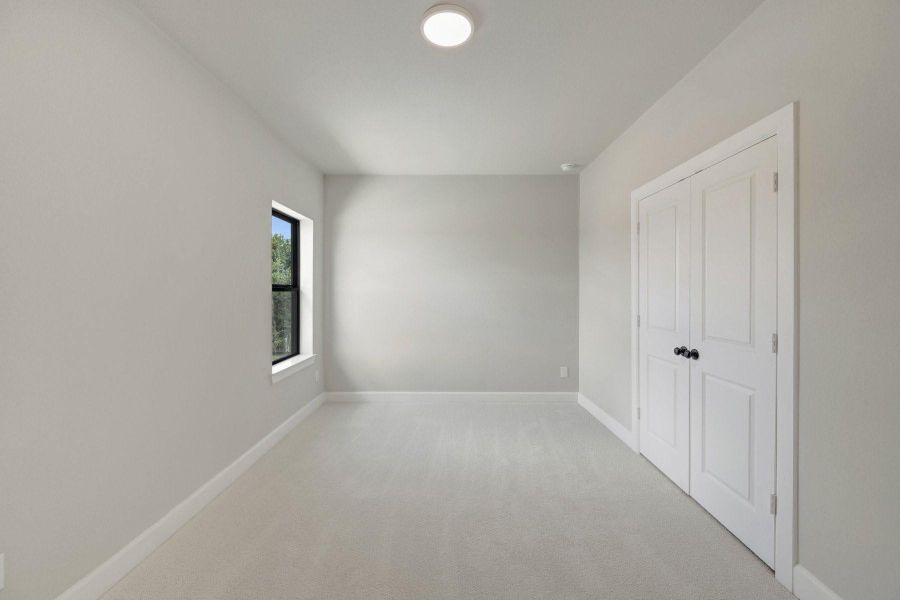 Spacious, unfurnished interior of a new home in Sienna - Grove Collection, Missouri City (Image 16). Spacious, unfurnished interior of a new home in Sienna - Grove Collection, Missouri City (Image 16).