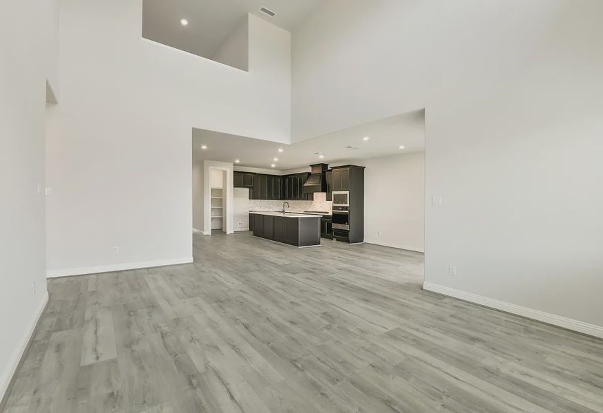 Plan 4059 great room - 7 of 19