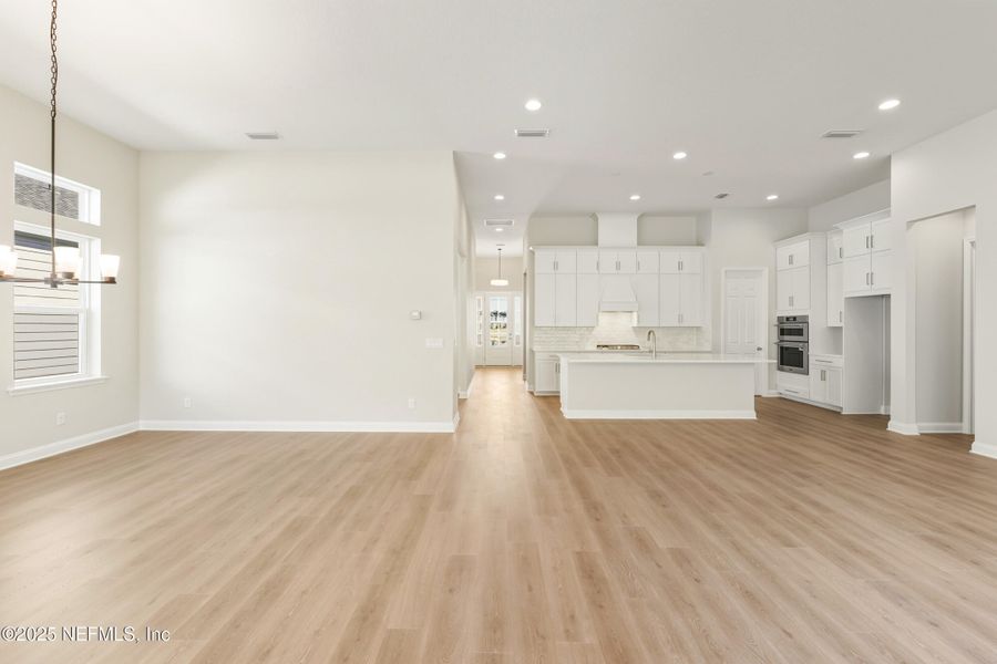 Spacious, unfurnished interior of a new home in Silver Landing at SilverLeaf, St. Augustine (Image 66).