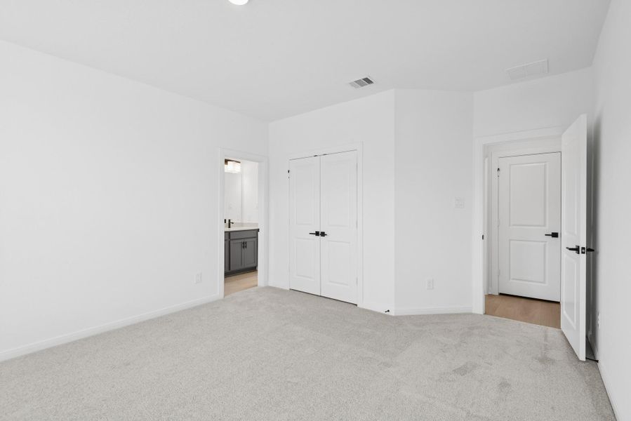 Spacious, unfurnished interior of a new home in The Grand Prairie 50’, Hockley (Image 39). Spacious, unfurnished interior of a new home in The Grand Prairie 50’, Hockley (Image 39).