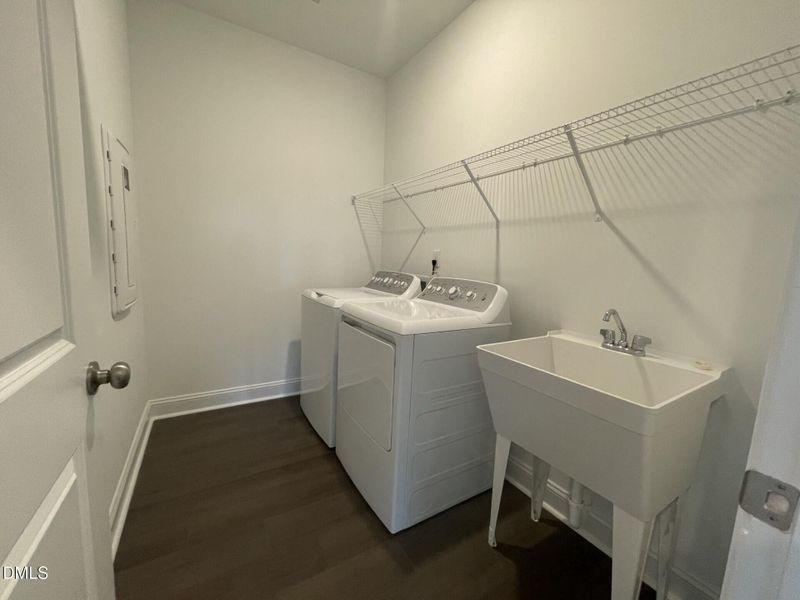 Laundry_1of1 Laundry_1of1