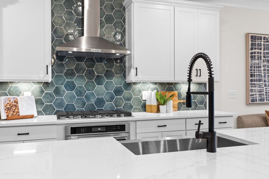 Representative interior finishes for a home built from the Vanderbilt by Pulte Homes in Indigo Bay, Myrtle Beach (Image 22). Representative interior finishes for a home built from the Vanderbilt by Pulte Homes in Indigo Bay, Myrtle Beach (Image 22).